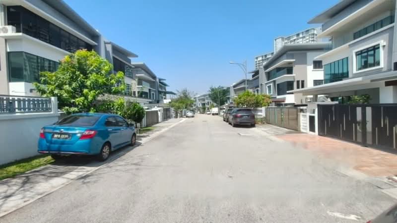 Semi-Detached House for Sale in 16 Sierra (Puchong) - Tony YY - Exterior - PropertyGuru.com.my