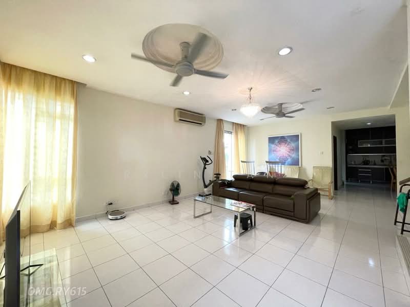 Taman Aman Perdana untuk Untuk Dijual - RM 800,000, Apr 2026 - Living Room - PropertyGuru.com.my
