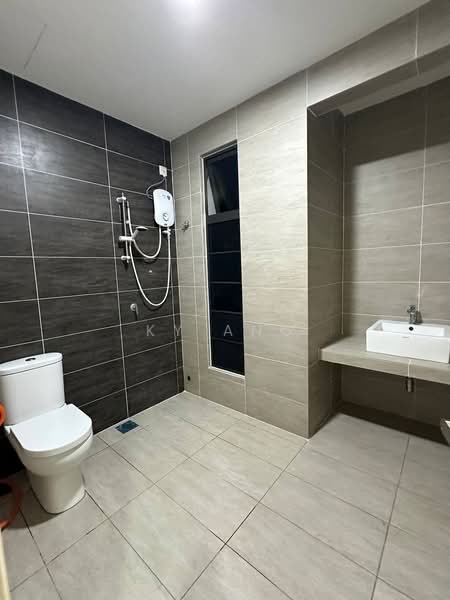 Townhouse for Rent in Sepang (Selangor) - KY Ang - Bathroom - PropertyGuru.com.my