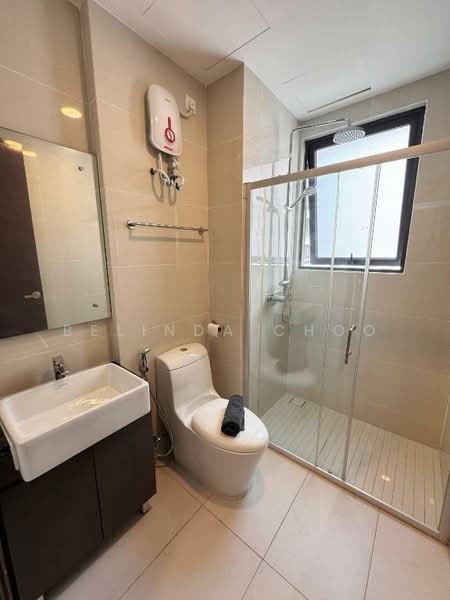 Condominium for Sale at Royal Strand @ Country Garden Danga Bay - Belinda Choo - Bathroom - PropertyGuru.com.my