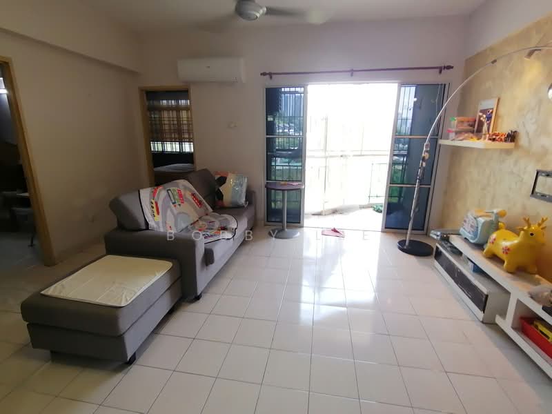 Zamrud Apartment untuk Untuk Dijual - RM 280,000, Mac 2026 - Living Room - PropertyGuru.com.my