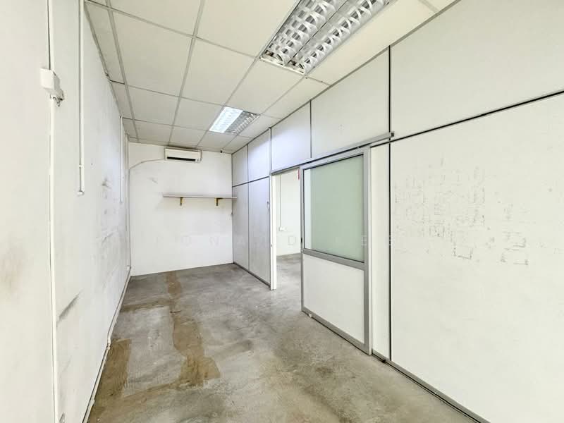 Shop / Office for Rent in Bandar Baru Air Itam (Ayer Itam) - Ronald Kee - Interior - PropertyGuru.com.my
