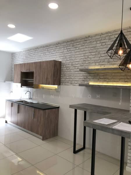 Terraced House for Sale in Bandar Saujana Putra (Tanjong Duabelas) - Eleni Yeoh - Kitchen - PropertyGuru.com.my