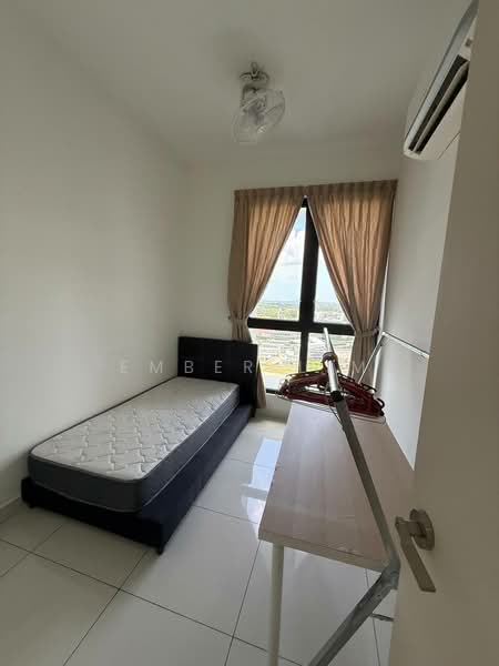 Apartment for Rent at Eco Nest @ Eco Botanic - Ember Lim - Bedroom - PropertyGuru.com.my