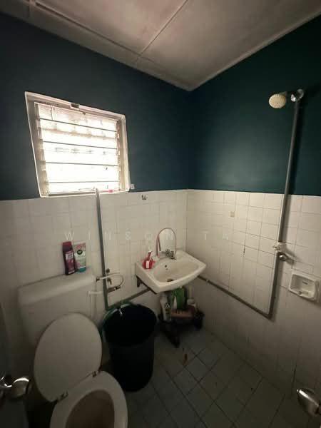 2-storey Terraced House for Sale in Selayang (Selangor) - Winson Tay - Bathroom - PropertyGuru.com.my