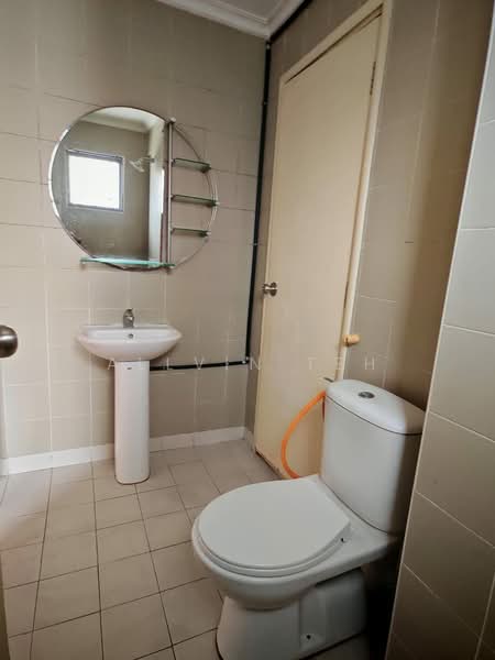 2.5-storey Terraced House for Sale in Taman Esplanad (Bukit Jalil) - Allvin Teh - Bathroom - PropertyGuru.com.my