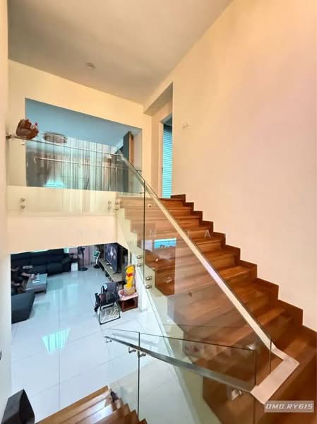 Bungalow for Sale in Bandar Parklands (Klang) - Rylin Tan - Living Room - PropertyGuru.com.my