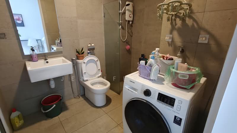 Service Residence for Rent at Kenwingston Square Garden - Jennifer Ng - Bathroom - PropertyGuru.com.my