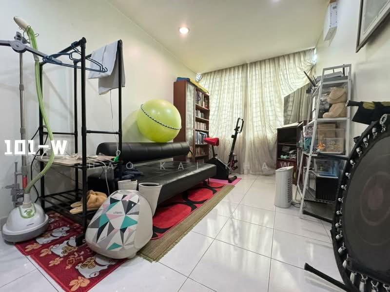 Aman Perdana, Klang untuk Untuk Dijual - RM 915,000, Apr 2026 - Living Room - PropertyGuru.com.my