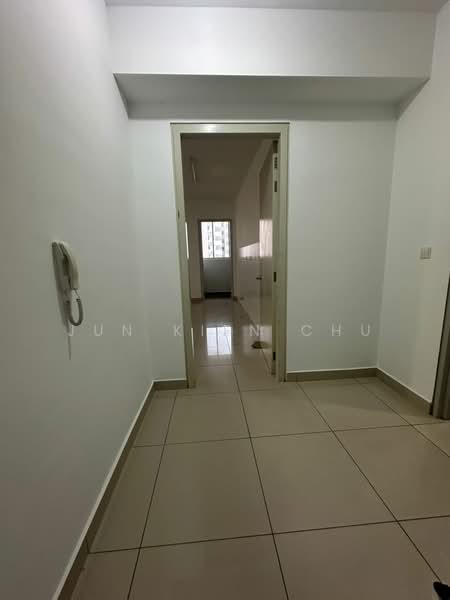 Condominium for Rent at Vina Residency (Vina Versatile Homes) - Jun Kien Chu - Corridor - PropertyGuru.com.my