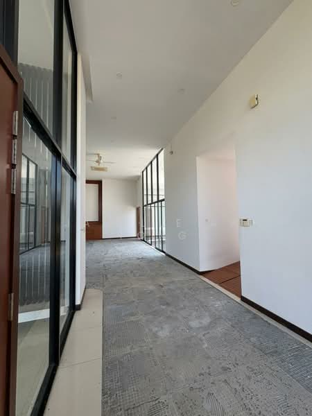Bungalow for Sale in Leisure Farm (Gelang Patah) - Janelle Aw Yong - Corridor - PropertyGuru.com.my
