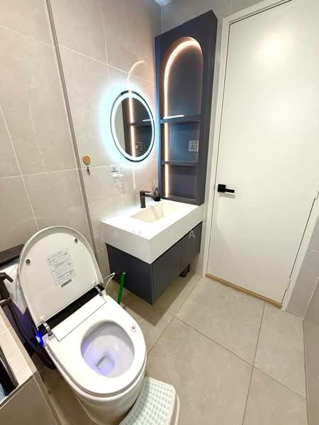 Condominium for Sale at Seri Tecoma - Sam Lam - Bathroom - PropertyGuru.com.my