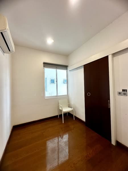 Service Residence for Sale at Paragon Residences @ Straits View - Jeny Loo - Interior - PropertyGuru.com.my