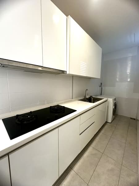 Service Residence for Sale at Paragon Residences @ Straits View - Jeny Loo - Kitchen - PropertyGuru.com.my