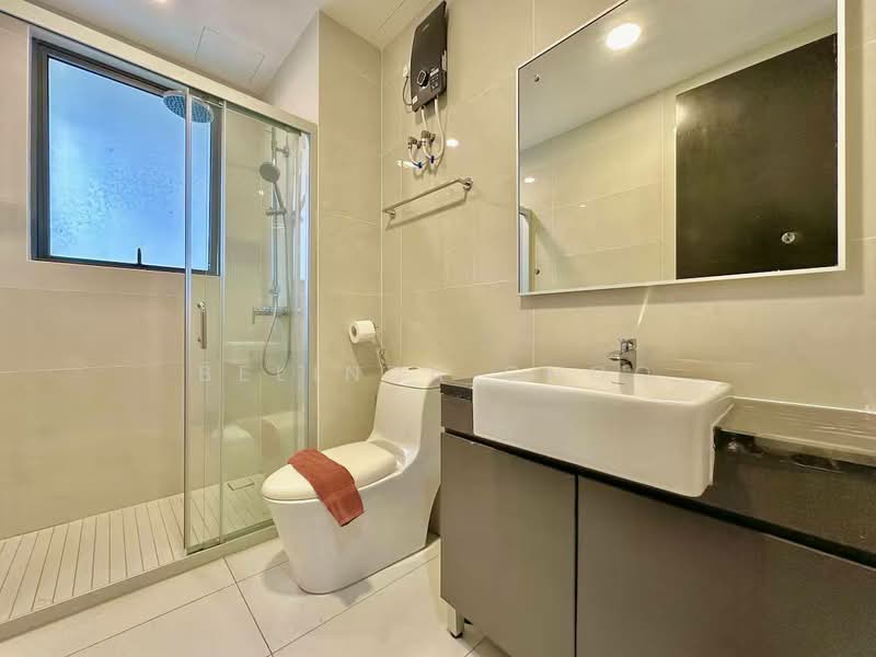 Condominium for Sale at Bay Laurel @ Country Garden Danga Bay - Belinda Choo - Bathroom - PropertyGuru.com.my