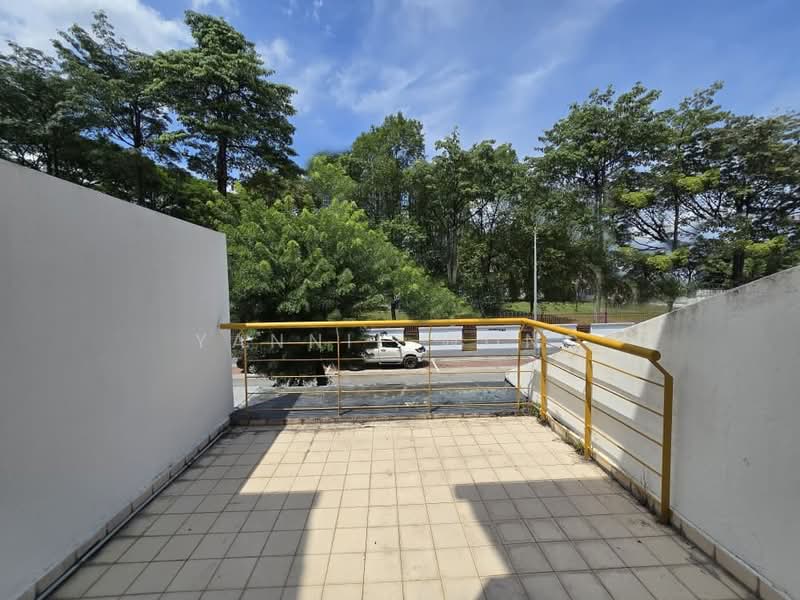 Townhouse for Sale in Kuala Lumpur (Kuala Lumpur) - Yannie Wong - Balcony - PropertyGuru.com.my