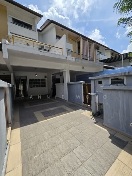 Townhouse for Sale in Kuala Lumpur (Kuala Lumpur) - Yannie Wong - Exterior - PropertyGuru.com.my