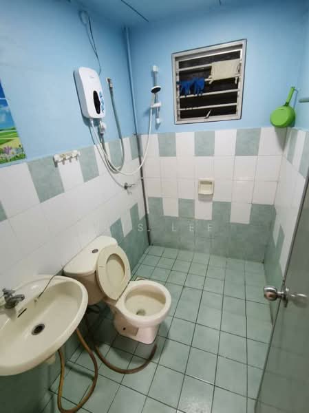 Cengal Condominium untuk Untuk Disewa - RM 650 /bulan, Mac 2026 - Bathroom - PropertyGuru.com.my