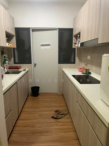 Service Residence for Rent at Berkeley Uptown - Jennifer Tan - Kitchen - PropertyGuru.com.my