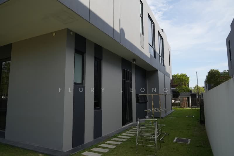 Bungalow for Sale in Telok Panglima Garang (Selangor) - Flory Leong - Exterior - PropertyGuru.com.my