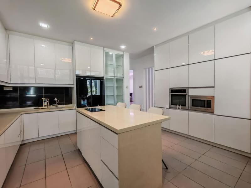 3-storey Terraced House for Sale in Sepang (Selangor) - Zann Fauzan - Kitchen - PropertyGuru.com.my