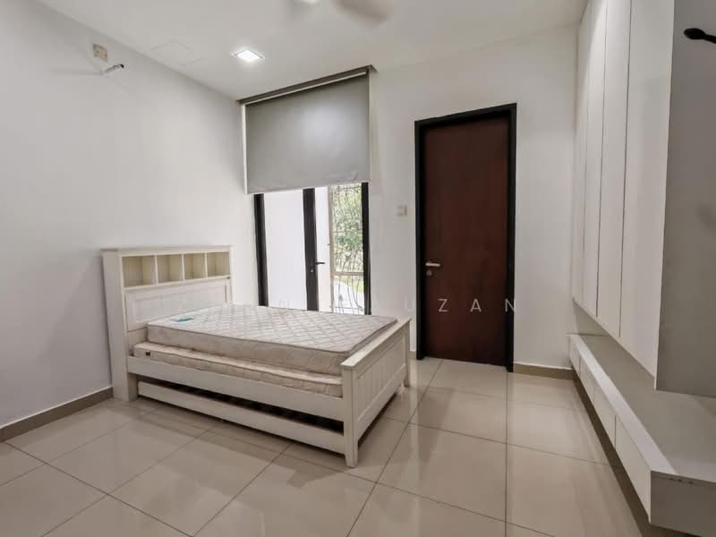 3-storey Terraced House for Sale in Sepang (Selangor) - Zann Fauzan - Bedroom - PropertyGuru.com.my
