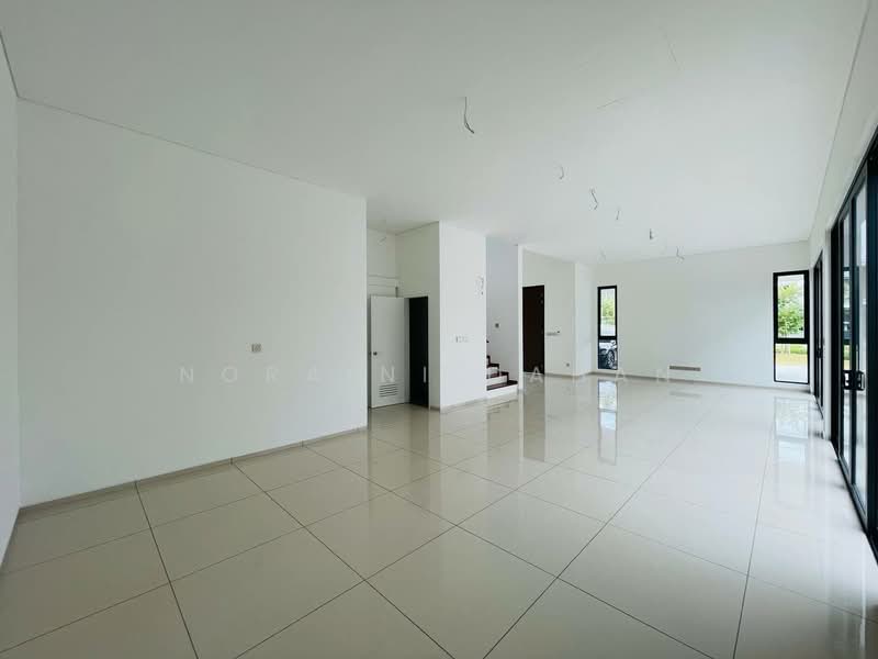The Waterlily at Wetlands Estates untuk Untuk Dijual - RM 2,950,000, Mac 2026 - Living Room - PropertyGuru.com.my