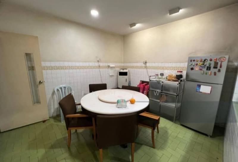 Commercial Bungalow for Rent in Bandar Baru Sri Petaling (Sri Petaling) - Renee Yew - Dining Room - PropertyGuru.com.my