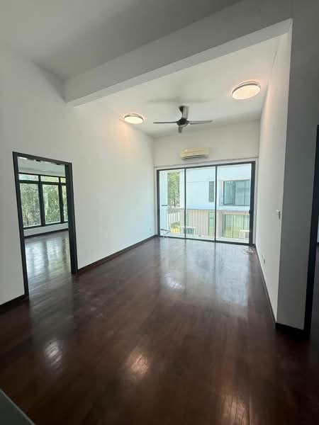 Kalista Park Homes untuk Untuk Dijual - RM 2,699,000, Mac 2026 - Living Room - PropertyGuru.com.my