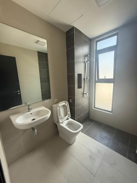 Kalista Park Homes untuk Untuk Dijual - RM 2,699,000, Mac 2026 - Bathroom - PropertyGuru.com.my