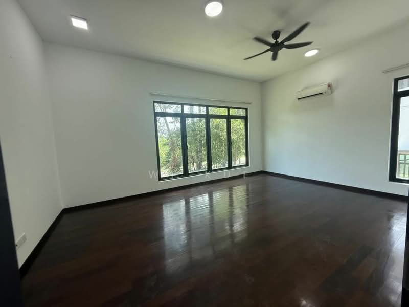 Kalista Park Homes untuk Untuk Dijual - RM 2,699,000, Mac 2026 - Living Room - PropertyGuru.com.my