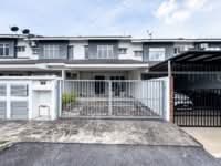 For Sale - Iringan Bayu [Subsale] 350k Partially Furnished Freehold 4R 3B Gated & Guarded