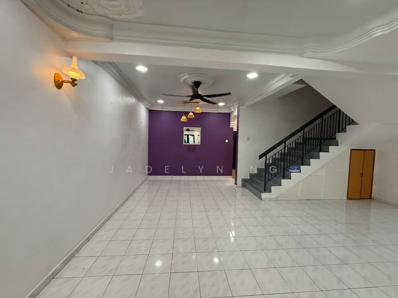 Kulai Kulai Kulai untuk Untuk Disewa - RM 2,100 /bulan, Mac 2026 - Living Room - PropertyGuru.com.my