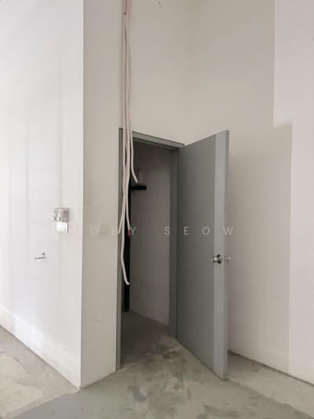 Shop / Office for Rent in Cybersouth (Dengkil) - Joey Seow - Interior - PropertyGuru.com.my
