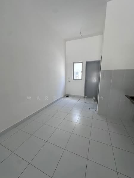 Meridin East untuk Untuk Disewa - RM 1,700 /bulan, Mac 2026 - Interior - PropertyGuru.com.my