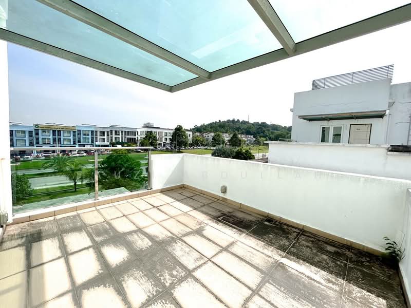 Beringin Avenue, Bandar Tun Hussein Onn untuk Untuk Dijual - RM 1,650,000, Mac 2026 - Balcony - PropertyGuru.com.my