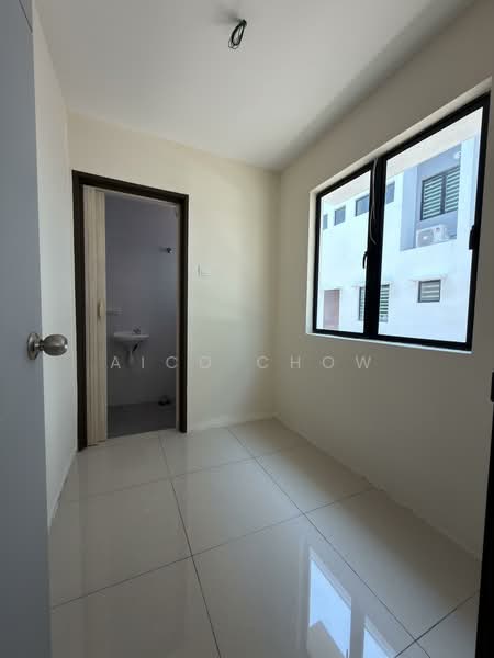 2.5-storey Terraced House for Sale in Taman Pengkalan Tiara (Ipoh) - Aico Chow - Maid Room - PropertyGuru.com.my