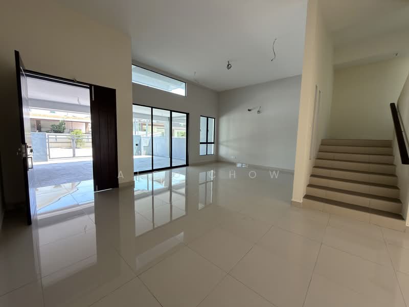 2.5-storey Terraced House for Sale in Taman Pengkalan Tiara (Ipoh) - Aico Chow - Living Room - PropertyGuru.com.my