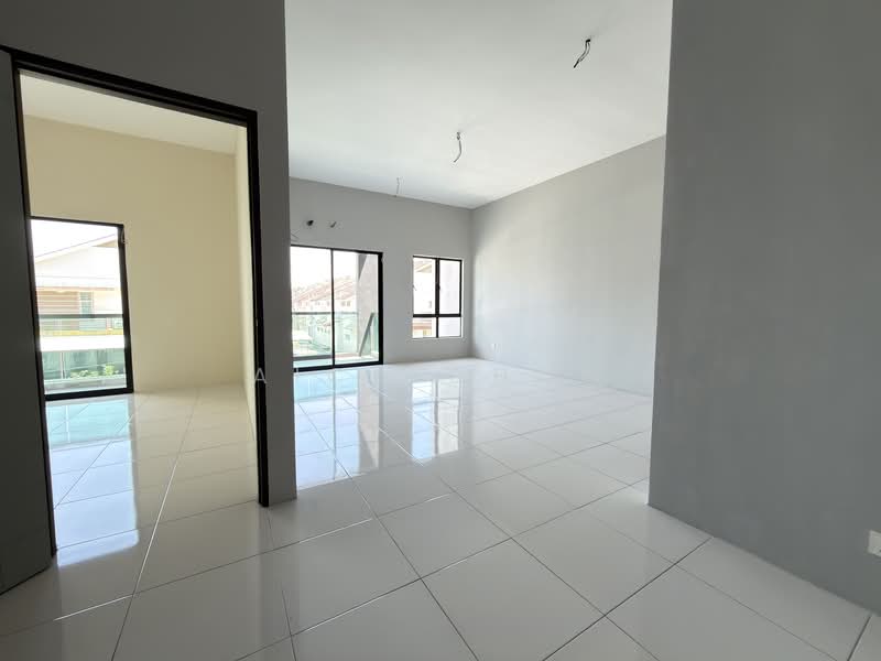 2.5-storey Terraced House for Sale in Taman Pengkalan Tiara (Ipoh) - Aico Chow - Bedroom - PropertyGuru.com.my