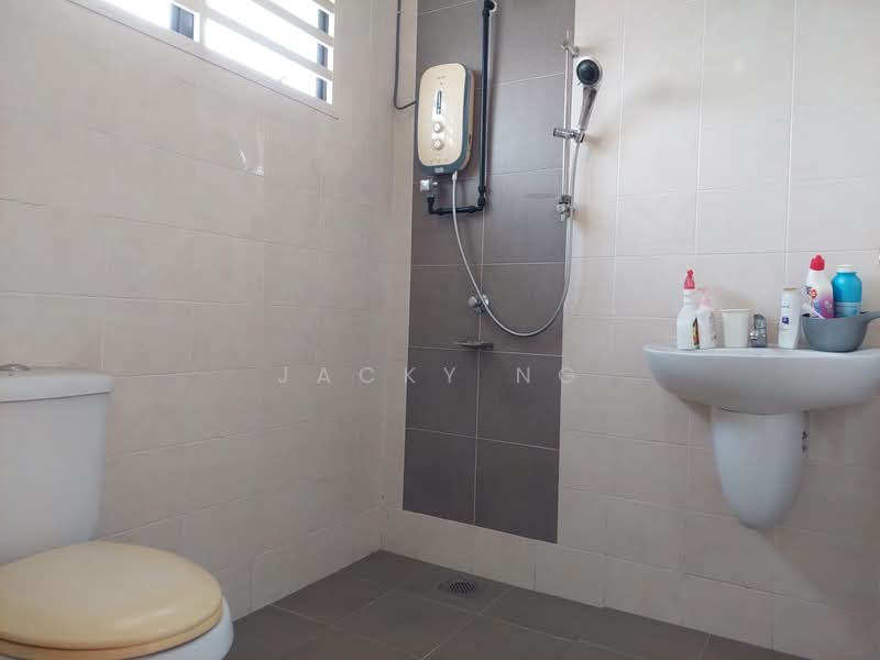 Sutera Damansara untuk Untuk Dijual - RM 900,000, Apr 2026 - Bathroom - PropertyGuru.com.my