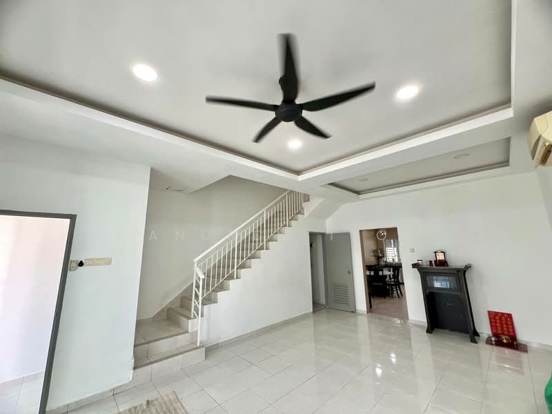 2-storey Terraced House for Sale in Taman JP Perdana (Johor Bahru) - Andrew Teo - Living Room - PropertyGuru.com.my