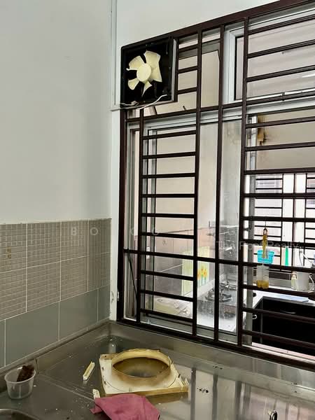 1.5-storey Terraced House for Rent in Iskandar Puteri (Nusajaya) (Johor) - Bosco Eng - Kitchen - PropertyGuru.com.my