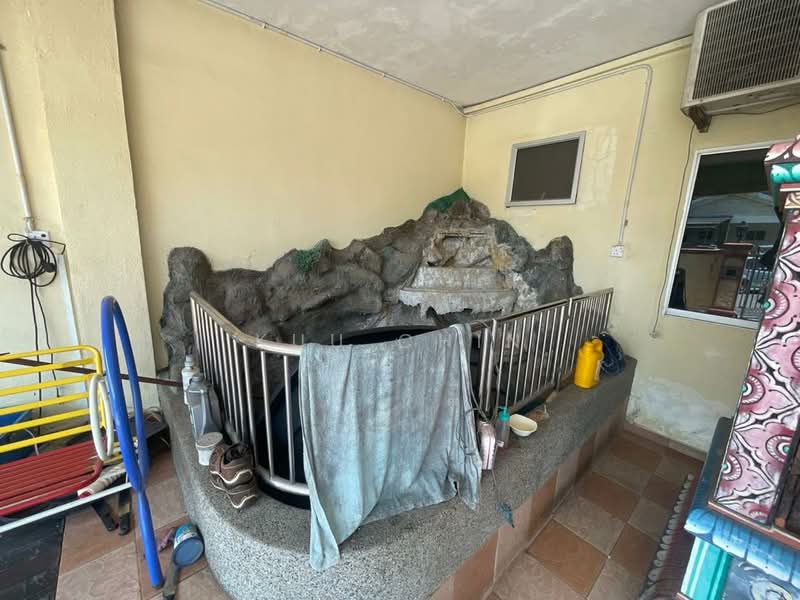 1-storey Terraced House for Sale in Taman Putri Kulai (Kulai) - Kuu Chin - Exterior - PropertyGuru.com.my