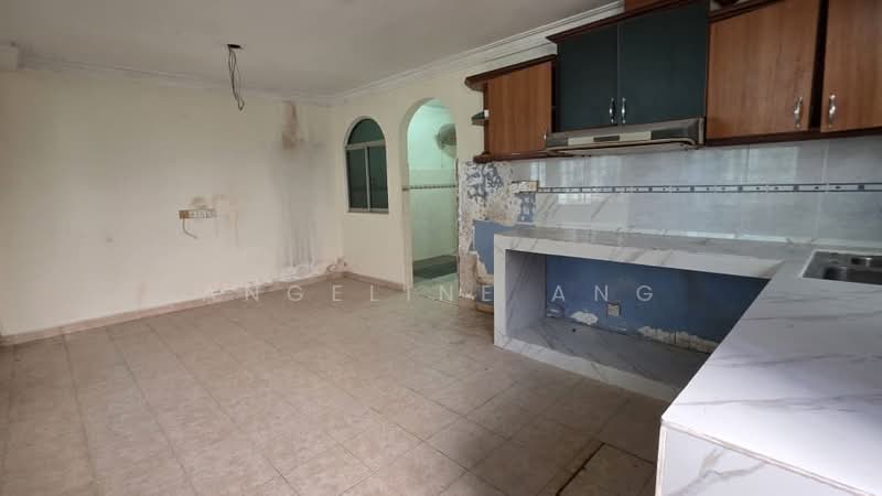 Terraced House for Sale in Subang Jaya (Selangor) - ANGELINE ANG - Kitchen - PropertyGuru.com.my