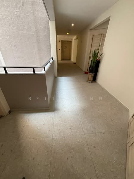 Condominium for Sale at Kiaramas Cendana - Betty Ning - Corridor - PropertyGuru.com.my