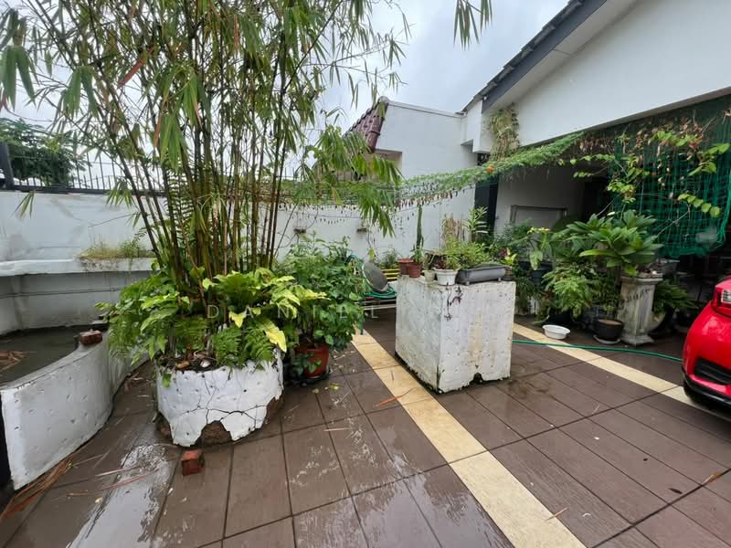 1.5-storey Terraced House for Rent in Taman Pelangi (Johor Bahru) - Daniel Lim - Exterior - PropertyGuru.com.my
