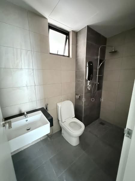 Service Residence for Rent at AraTre' Residences - Wei Qi Goh - Bathroom - PropertyGuru.com.my