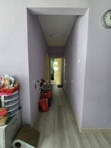 Apartment for Sale at Sri Cempaka (Taman Wawasan) - Flory Leong - Corridor - PropertyGuru.com.my