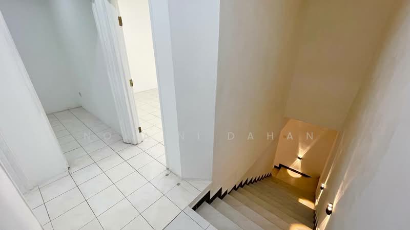 2-storey Terraced House for Sale in Seri Kembangan (Selangor) - Noraini Dahan - Interior - PropertyGuru.com.my