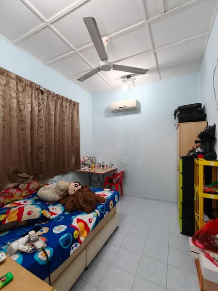 1-storey Terraced House for Sale in Taman Setia Indah (Tebrau) - Tok CJ - Bedroom - PropertyGuru.com.my